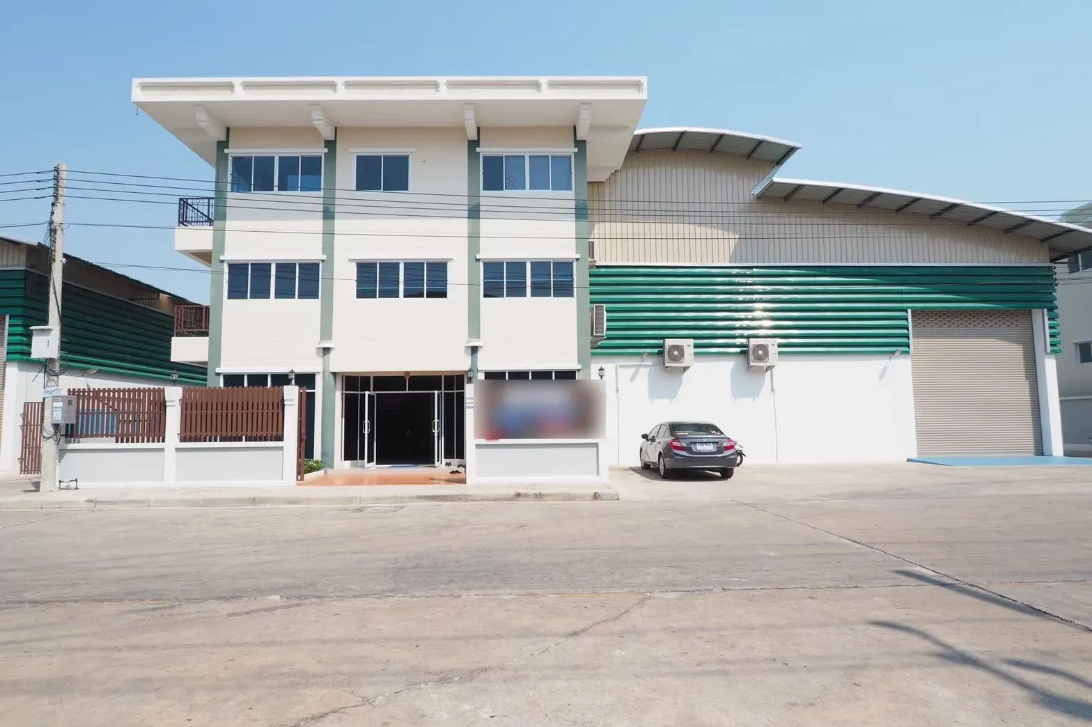 อาคารโรงงาน Wellness G ผู้รับผลิตอาหารเสริมและเครื่องสำอาง OEM